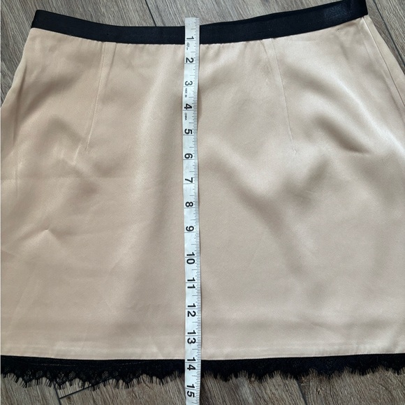NWOT Hansen & Gratel Cream Black Mini Skirt Resort Wear - Picture 4 of 9